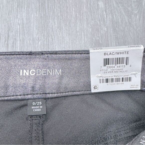 INC Women's NWT Silver Coated Gray Skinny Jeans 0/25 - Picture 6 of 7